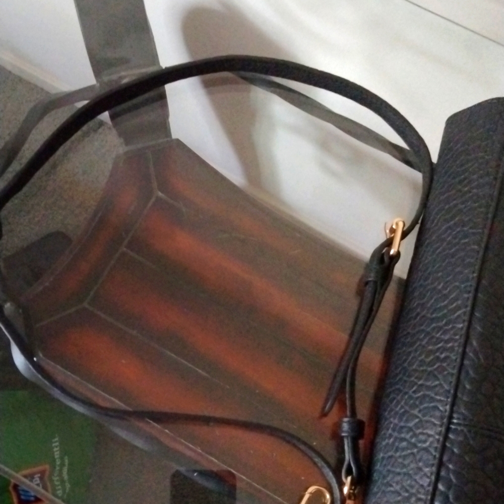 NWOT Vince Camuto  Leather Bag - Picture 9 of 9